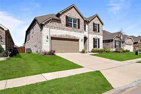 2717 Redbridge Lane McKinney, TX 75071