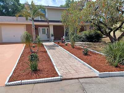 8253 Malvern CIRCLE Tampa, FL 33634