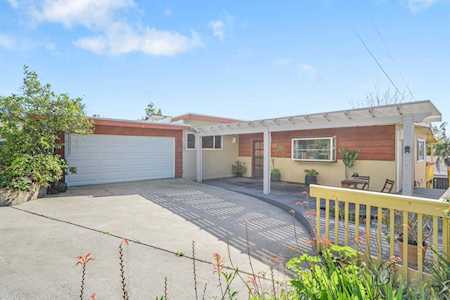 4870 Marguerita Ln La Mesa, CA 91941