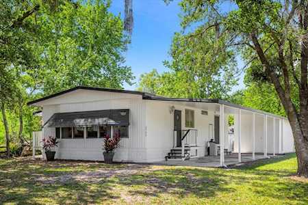 2700 8th St Orlando, FL 32820