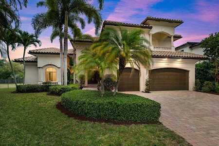 17582 Circle Pond Court Boca Raton, FL 33496