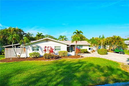 4418 Dolphin Ln Palmetto, FL 34221