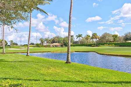 5142 Lake Catalina Drive #B Boca Raton, FL 33496