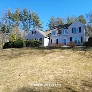 121 Country Club Pl Southbridge, MA 01550