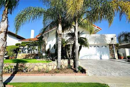 9582 Margaret St Cypress, CA 90630