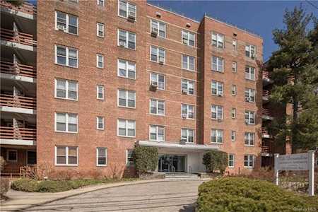 1111 Midland Ave #3B Bronxville, NY 10708