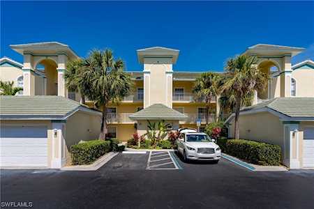 15505 Cedarwood Ln #104 Naples, FL 34110