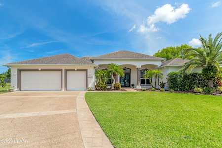 6071 Sabal Crossing Court Port Orange, FL 32128