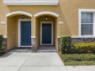 2052 Greenwood Valley Dr Plant City, FL 33563