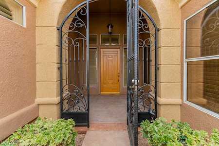 10113 Villa Ridge Dr Las Vegas, NV 89134
