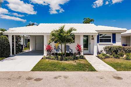743 Spanish Dr S Longboat Key, FL 34228