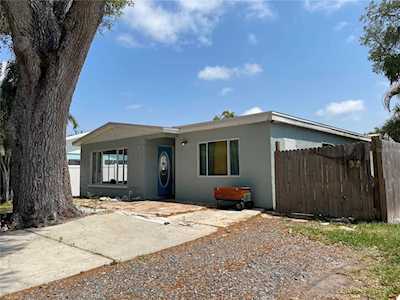 6950 Grand Blvd New Port Richey, FL 34652