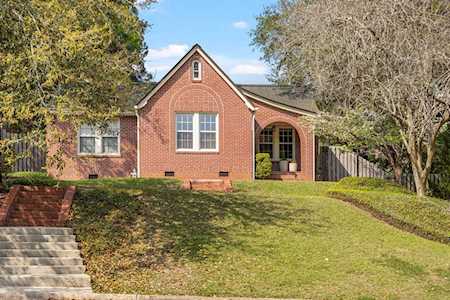 566 Beverly Ct Tallahassee, FL 32301