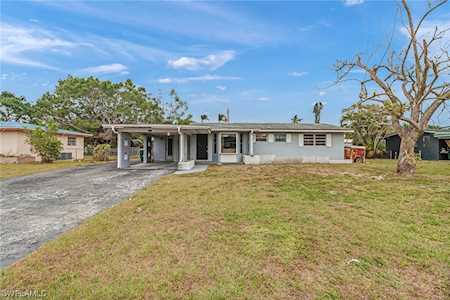 4135 Manning Ave Fort Myers, FL 33916