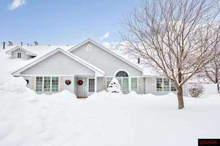 714 Grayhawk Circle Mankato, MN 56001