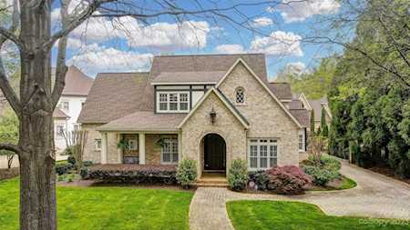 7914 Pemswood St Charlotte, NC 28277