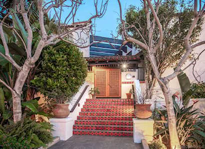 2145 Avenida De La Playa La Jolla, CA 92037