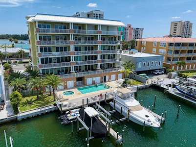 706 Bayway Blvd #202 Clearwater, FL 33767