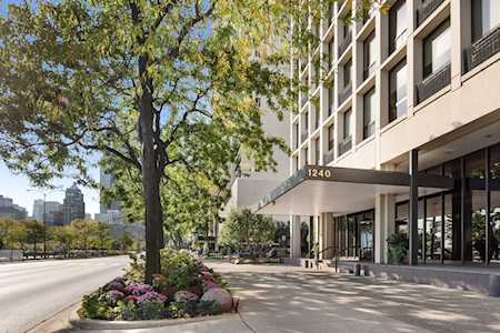 1240 N Lake Shore Dr #31A Chicago, IL 60610