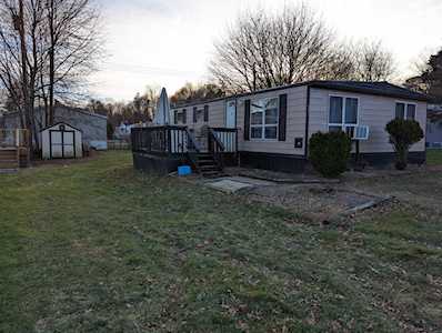 591 Hatter Lane Walden, NY 12589