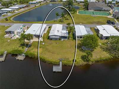 106 Martinique Rd North Port, FL 34287