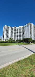 1701 S Flagler Drive #409 West Palm Beach, FL 33401