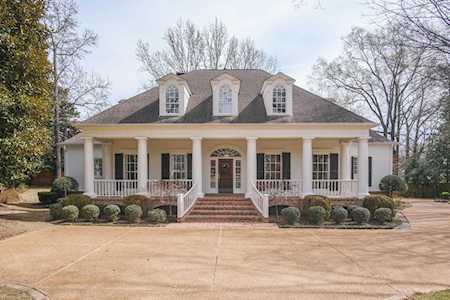 2270 Shadow Lace Cv Memphis, TN 38119