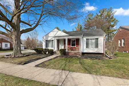 26046 Fordson Redford Twp, MI 48239