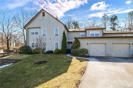 3 Woods View Court #2 Yorktown Heights, NY 10598