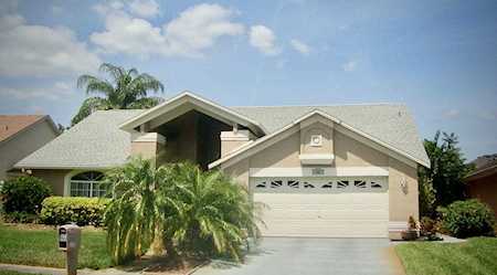 332 Wood Dove Ave Tarpon Springs, FL 34689