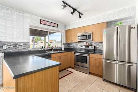 7244 S 46th Street Phoenix, AZ 85042