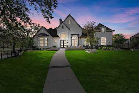 1009 Evening Glen Court Southlake, TX 76092
