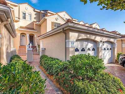 8390 Excalibur Cir #F5 Naples, FL 34108