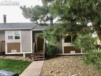 1802 N Erin Loop Colorado Springs, CO 80918