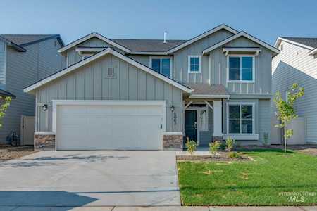 7069 W Plateau Creek St Meridian, ID 83646