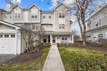 227 Northview Court Peekskill, NY 10566