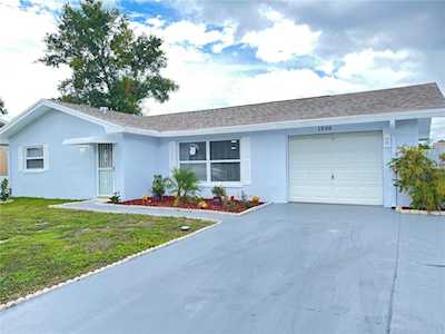1806 Ironwood Ct W Oldsmar, FL 34677