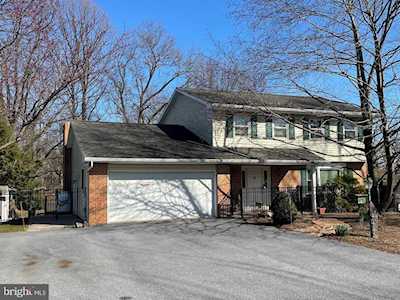 11 Birch Interval Willow Street, PA 17584