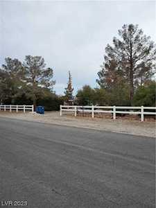 8635 W Fisher Ave Las Vegas, NV 89149