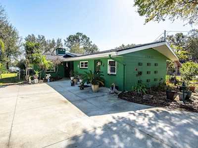 15825 Wilson Parrish Rd Umatilla, FL 32784