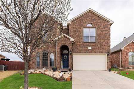 1901 Frosted Willow Lane Fort Worth, TX 76177