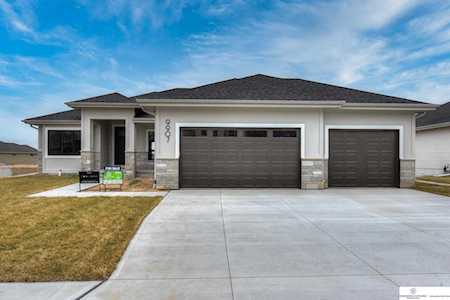 17011 Sarah St Bennington, NE 68007