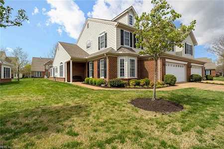 422 Dundee Ln Chesapeake, VA 23322