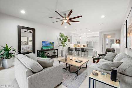 12039 Lakewood Preserve Place Fort Myers, FL 33913