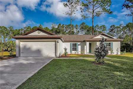 861 Winwood Circle Fort Myers, FL 33913