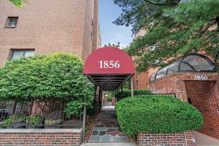 1856 Beacon St #TER Brookline, MA 02445