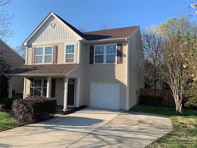 1159 Valley St Statesville, NC 28677