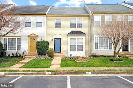 17454 Tangariro Square Dumfries, VA 22025