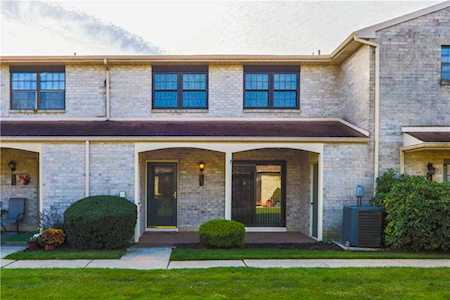 2808 Springhaven Place Macungie, PA 18062