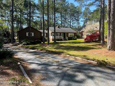 16500 Lakeshore Drive Wagram, NC 28396